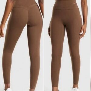 Whitney Simmons brown leggings